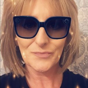 Meet your Posher, Brenda